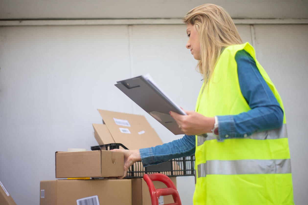 Warehouse inventory and logistics handling