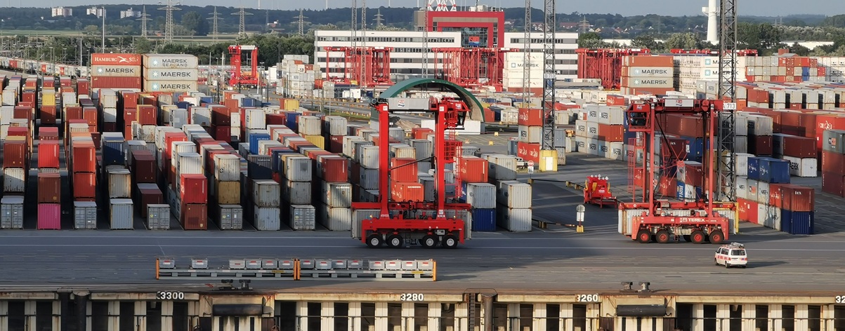Large-scale industrial logistics and warehouse operation